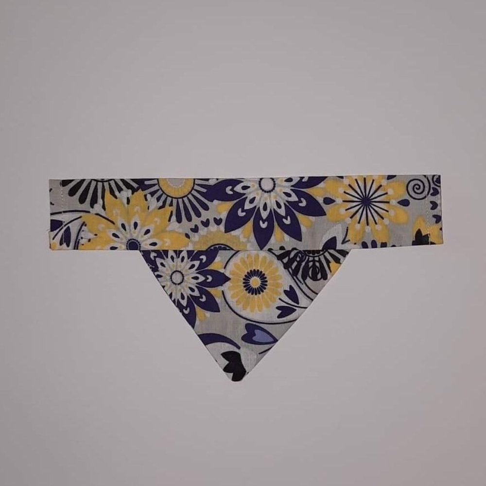 Fancy Pet Scarf Dog Bandana Medallion